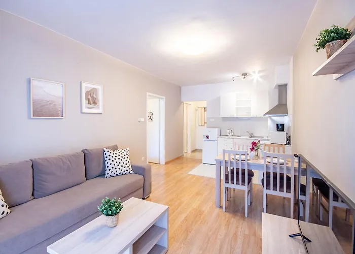 Balcony - Very Downtown - Quiet Daire